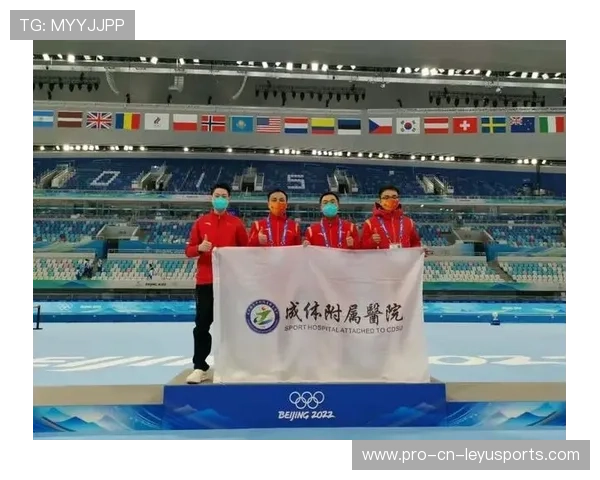 足球俱乐部与当地医院合作建立运动医学中心，足球俱乐部队医工资高吗